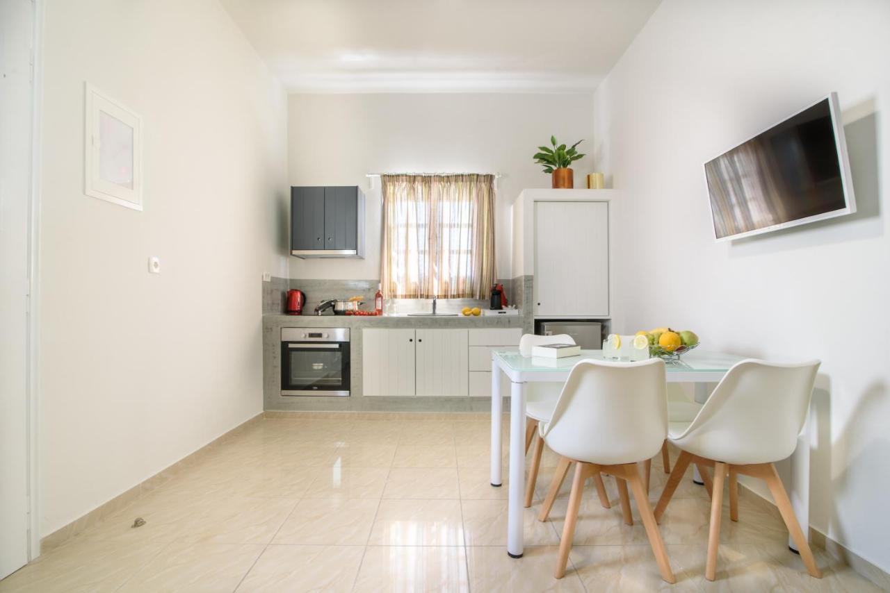 De_Naxia Suites Perissa  Ngoại thất bức ảnh