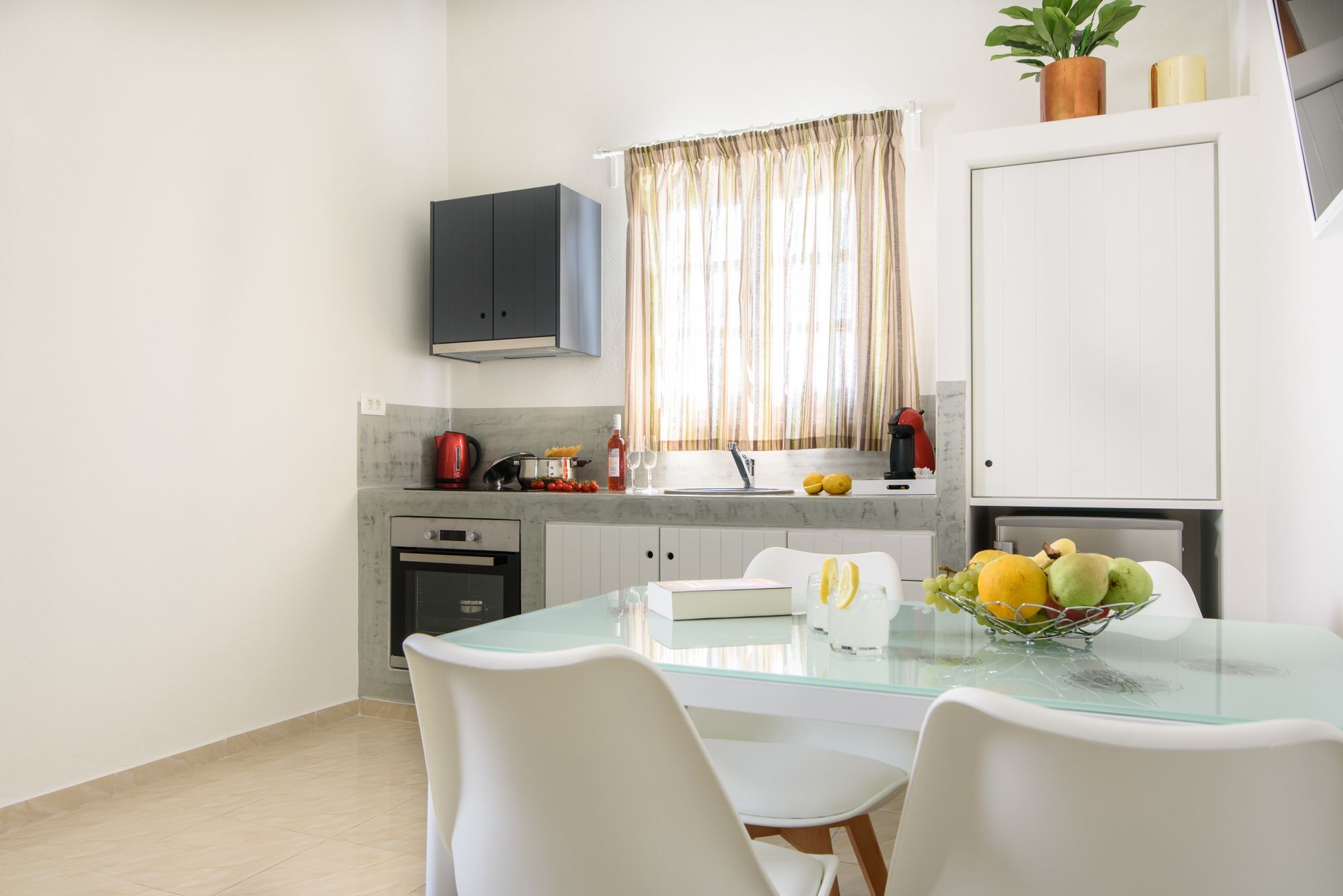 De_Naxia Suites Perissa  Ngoại thất bức ảnh